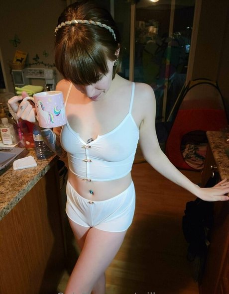 milky mama way Nacktbilder von OnlyFans