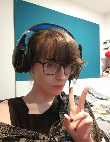 Beccasaur64 OnlyFans Inhalte