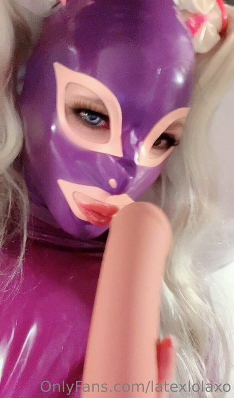 latexlolaxo OnlyFans geleakte Bilder