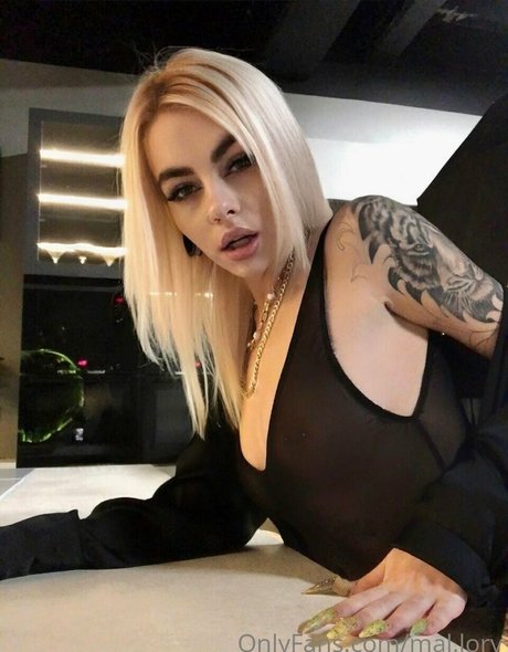 mal lory Oben ohne OnlyFans