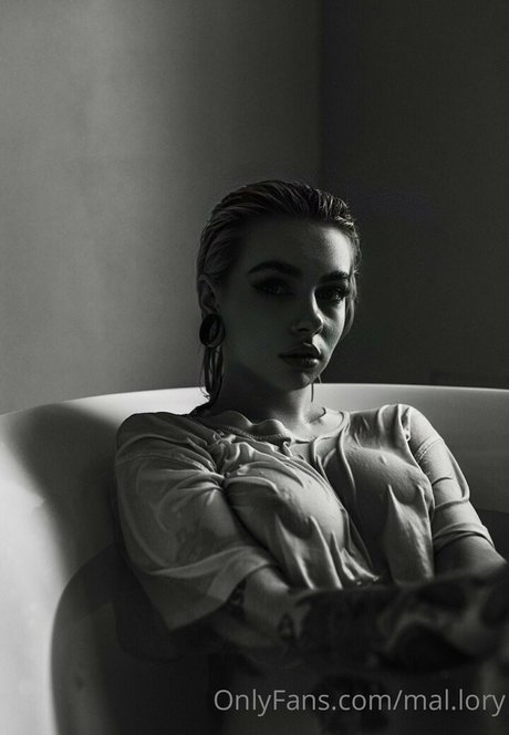 mal lory OnlyFans Sex geleakt