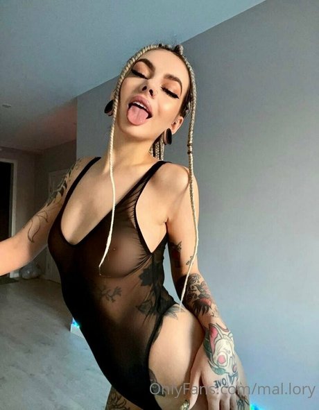 mal lory Nacktbilder von OnlyFans geleakt