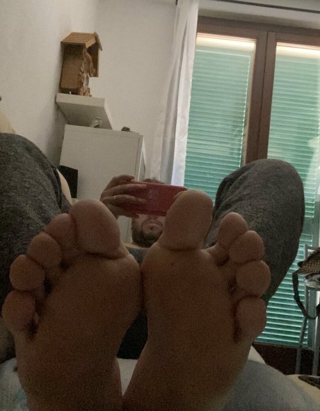 youloveyourkingfeet Nacktbilder OnlyFans