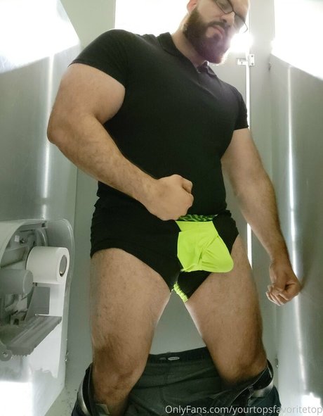 yourtopsfavoritetop Leaked OnlyFans Fotos