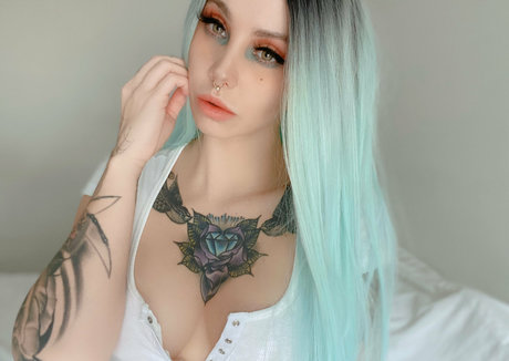 lotustribe OnlyFans Lesbisch