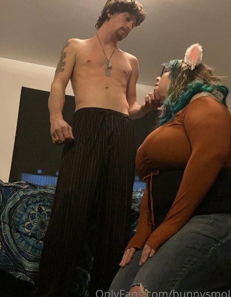bunnysmol OnlyFans Leaks