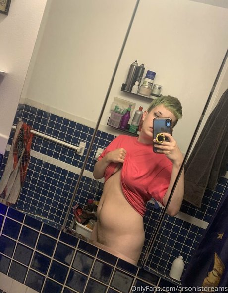 arsonistdreams NurlyFans-Pornoleaks