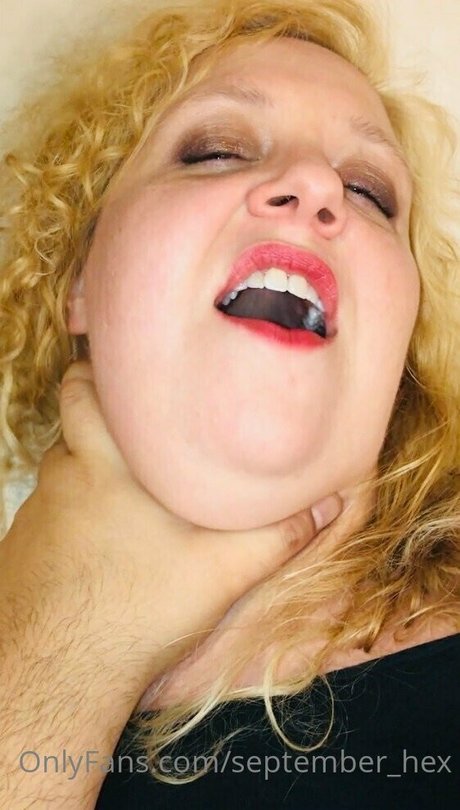 september hex OnlyFans-Leaks