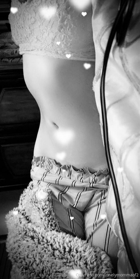 lonelymommaof2 OnlyFans kostenlos