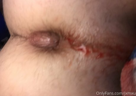 jamtom OnlyFans nackte Brüste