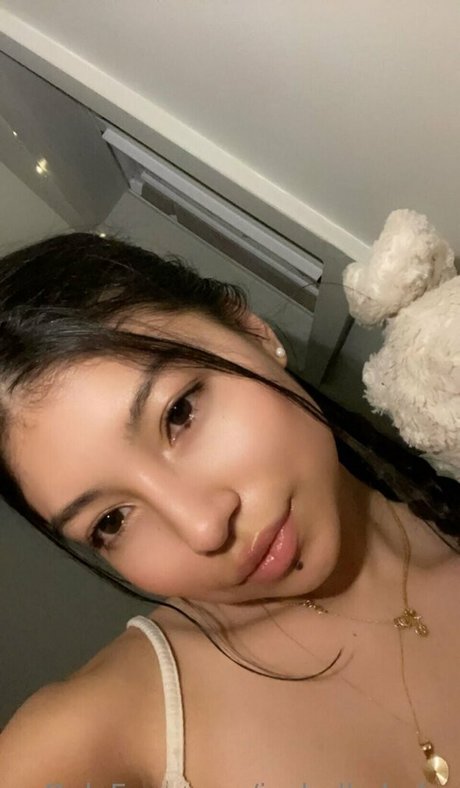 isabelle baby23 Nackt auf OnlyFans