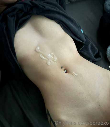 Thotoro Strip OnlyFans