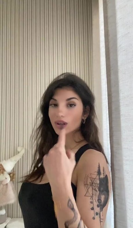 ika dauria OnlyFans Leak