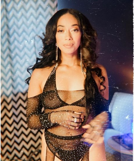 Kassandra Lee Nacktbilder von OnlyFans