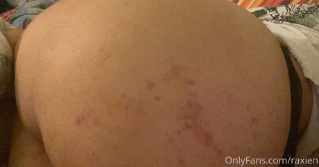 Raxien Nacktbilder von OnlyFans