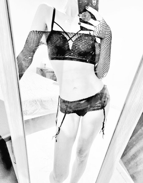 Chio Uyuni OnlyFans Nackt Leaks