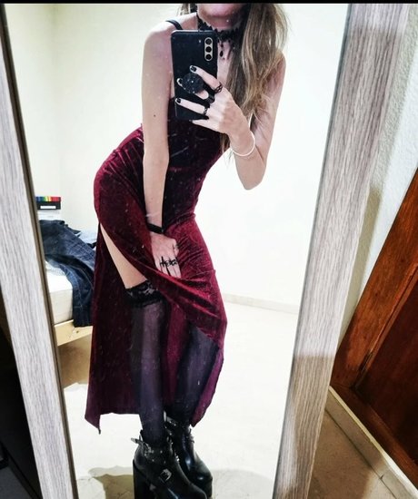 Chio Uyuni OnlyFans nackt