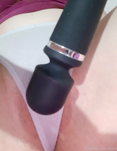 ilyapie Oben ohne OnlyFans