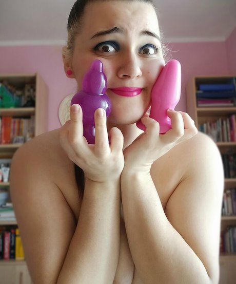 mordacia OnlyFans geleakte Brüste