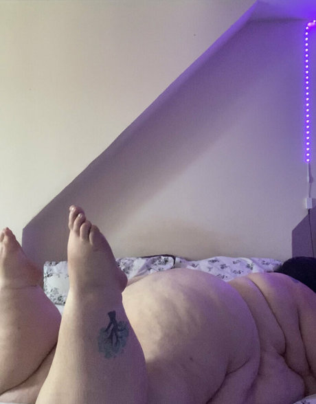 sweetaspeachesss Nacktporno OnlyFans