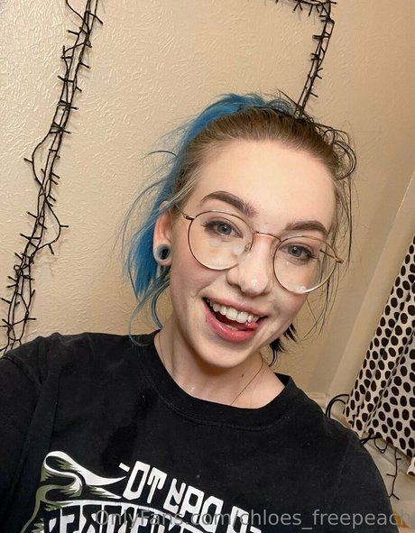 chloes freepeach Leaked Porn OnlyFans