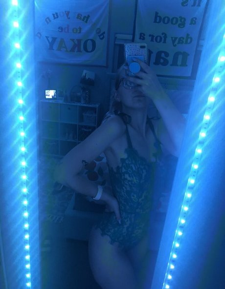 anna1001 OnlyFans XXX