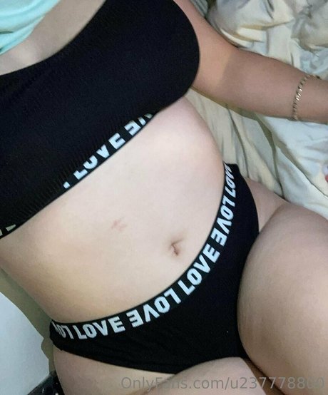 dylinnis Nackt auf OnlyFans