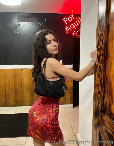 Frenchava OnlyFans Sextape