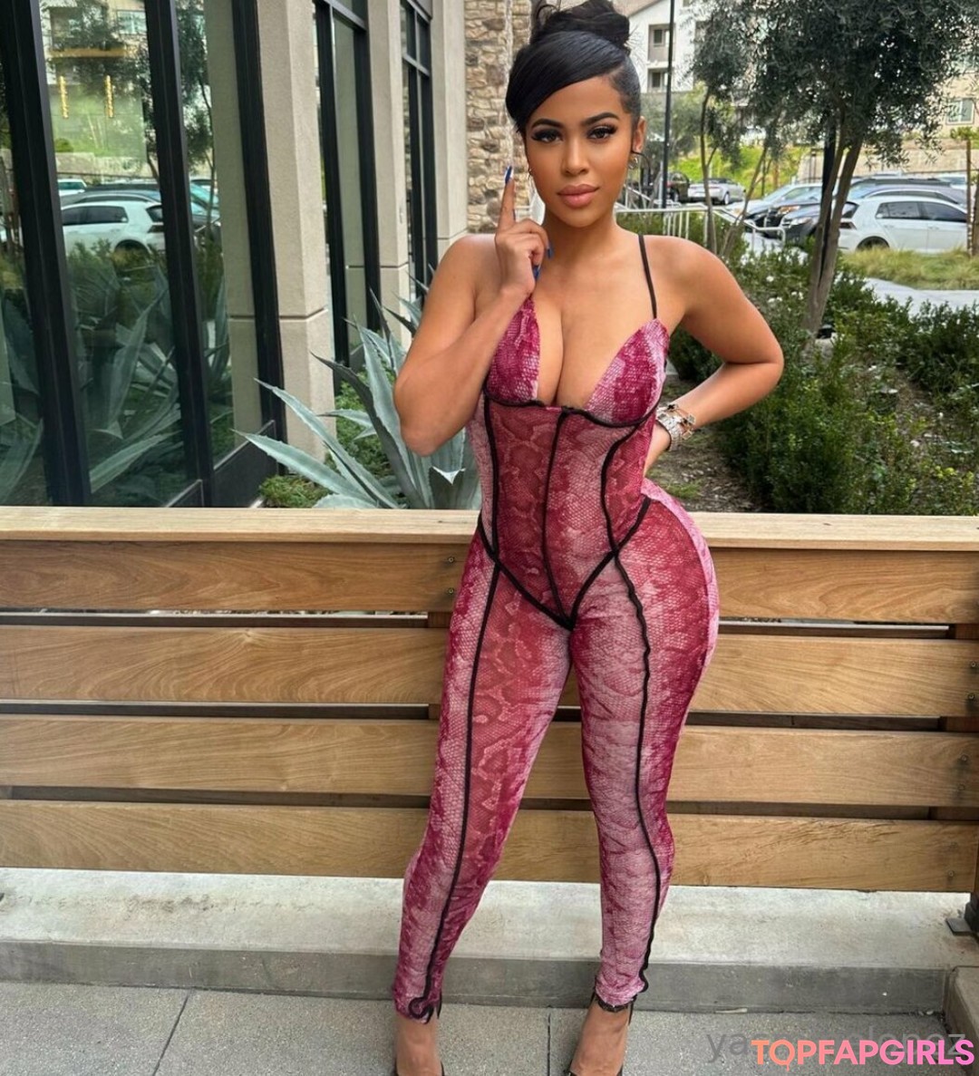 Yasmine Lopez pornstar nude galleries