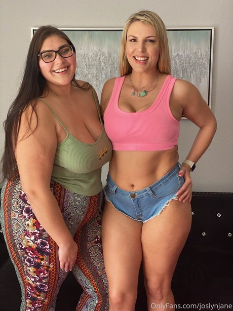 thick ebony onlyfans top photo