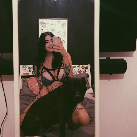 girlfriend onlyfans best picture