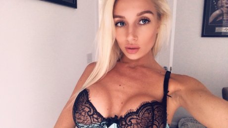 asian solo onlyfans naked images