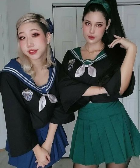 lesbian feet onlyfans beautiful naked archive