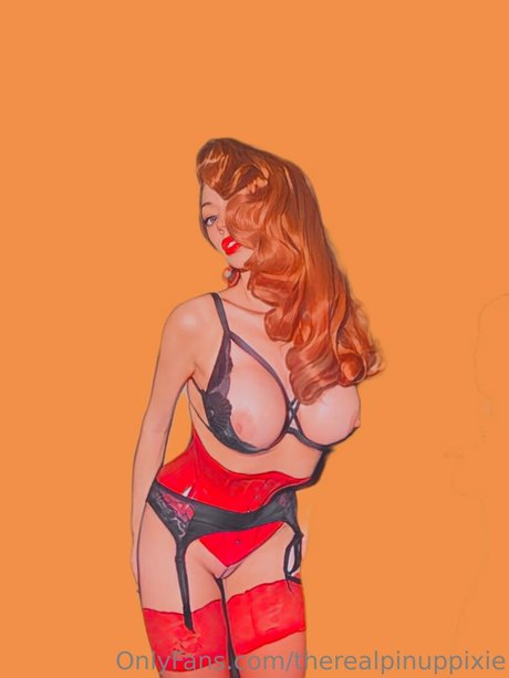 PinupPixie model nude photos