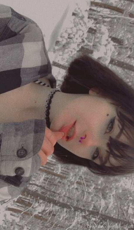 bunniicult model art photo