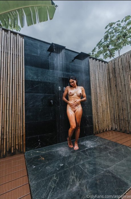 Aspen Rae model adult photos