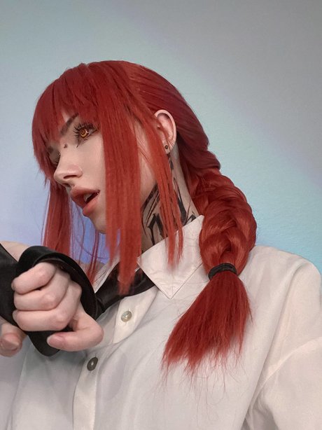 Felvelial pretty pornstar img