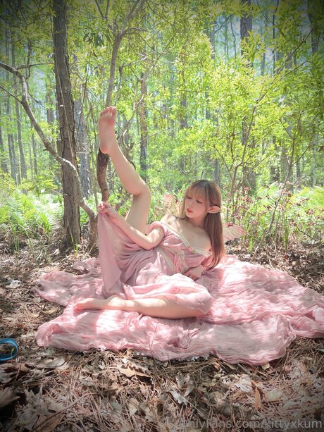 kittyxkum model xxx gallery