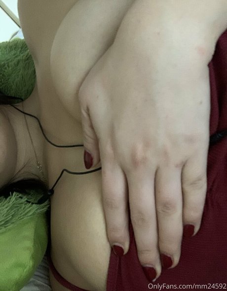 Muscle Mochi model naked picture