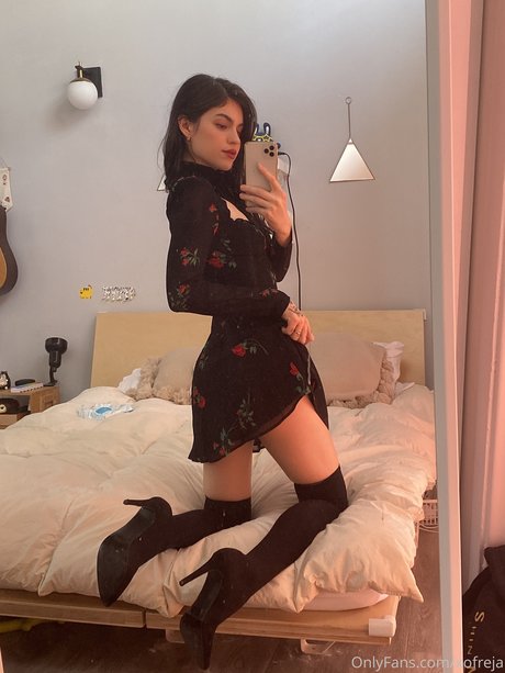 goth onlyfans top photo