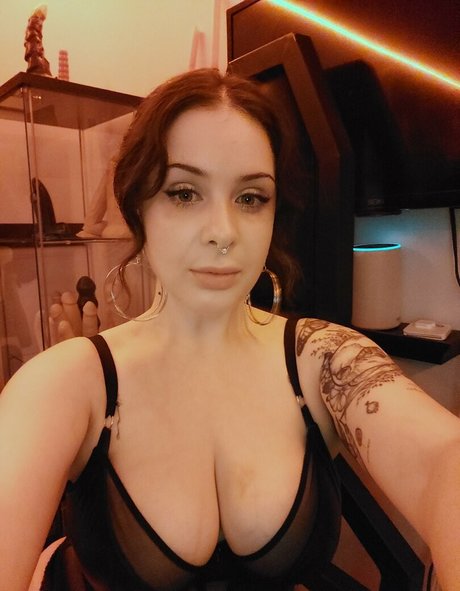 Aurora Haze nice actress images