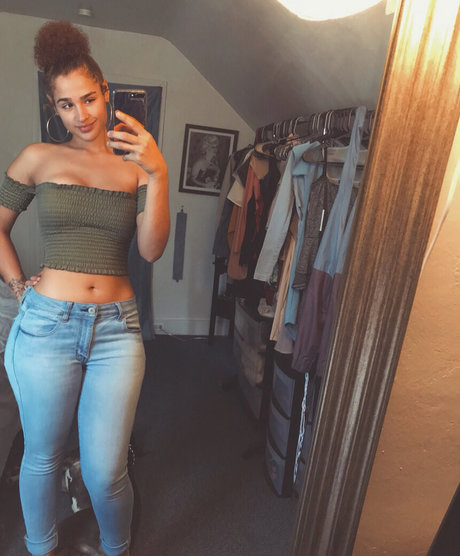 Janae Girard high quality pornstar img