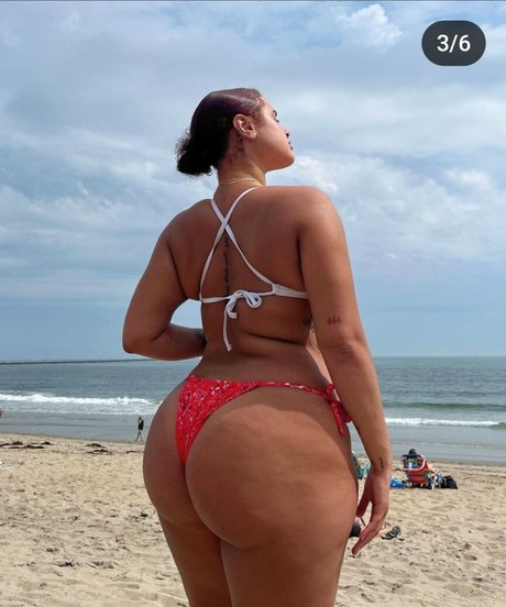 Janae Girard pornstar nude pics