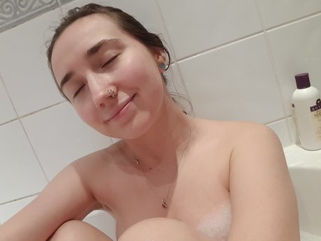 Hellcathhh exclusive pornstar photos