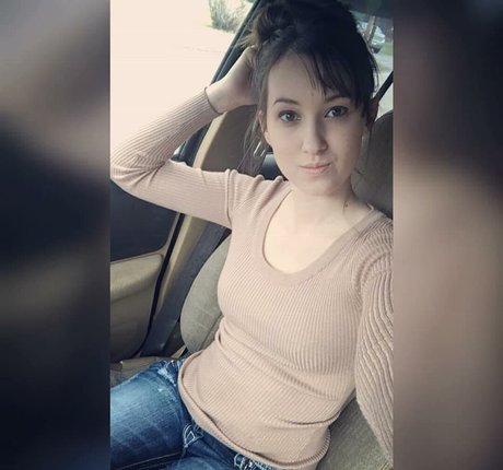 Sahara Summer model nude archive