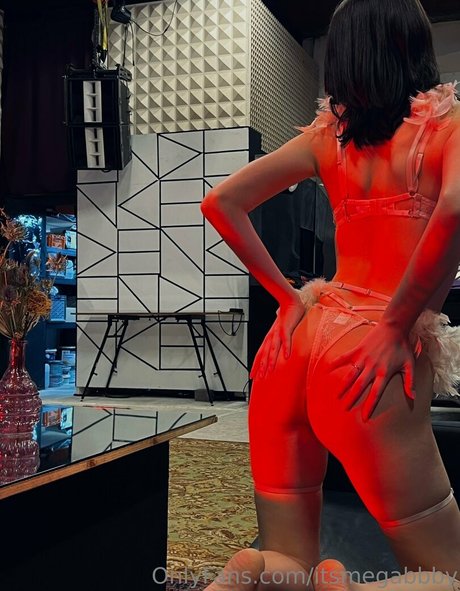 swinger milf onlyfans nudes photos