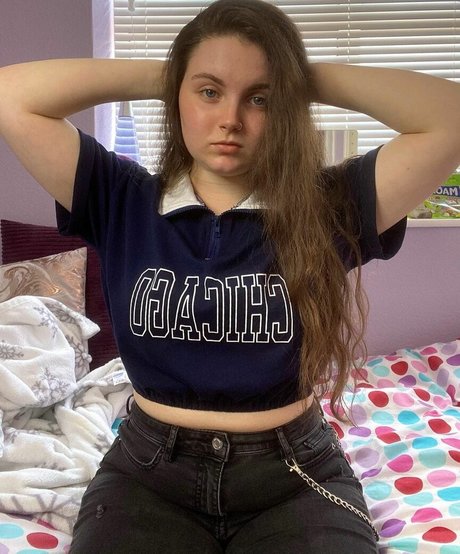 bustybritishbrunette star porn pictures