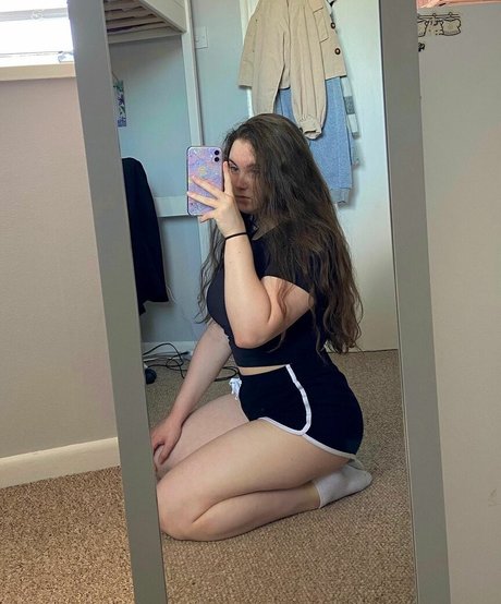 bustybritishbrunette perfect pornstar gallery