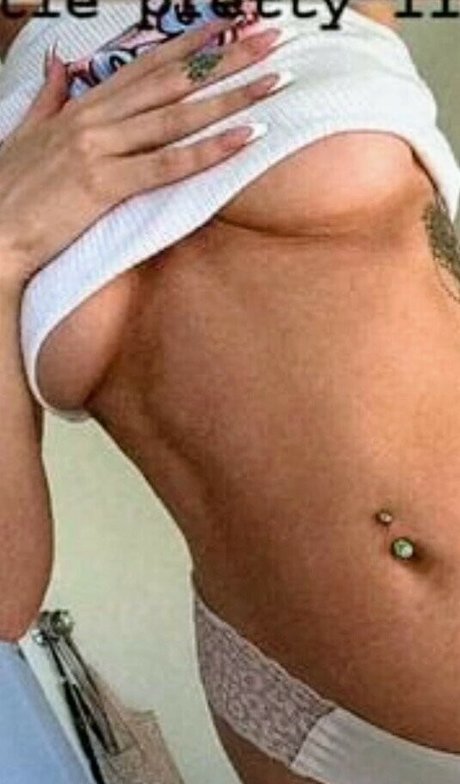 Amy Mason porn model pics