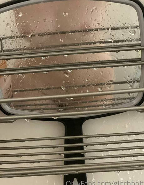 Glitchbolt high quality star photo